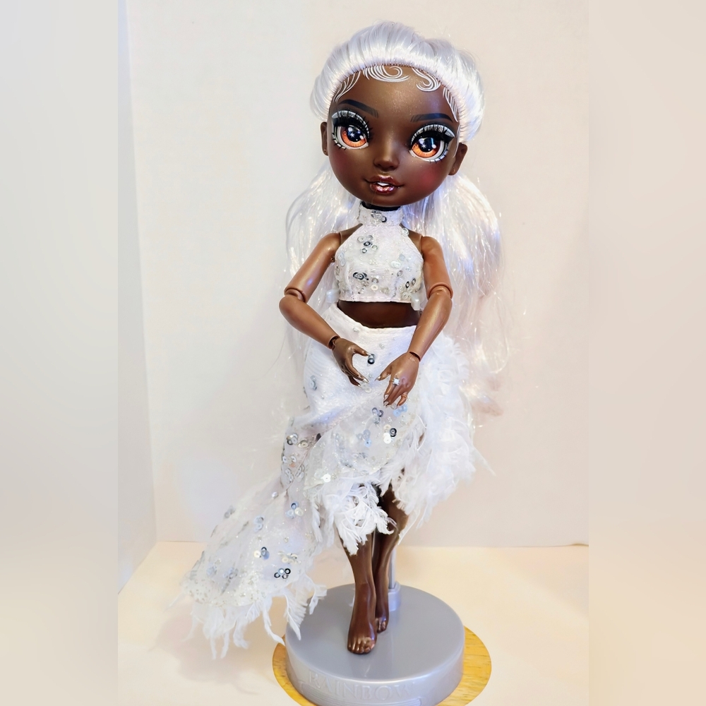 Rainbow High Vision Doll Ayesha Sterling 11" Display Or Play Doll